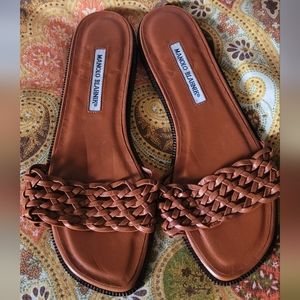 Manolo Blahnik Brown Leather Mules Slides 39